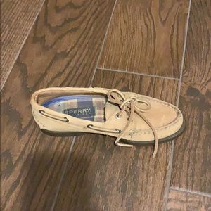 Sperry shoes